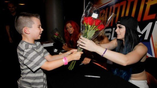Paige Receive A Flower Boqute From A Child