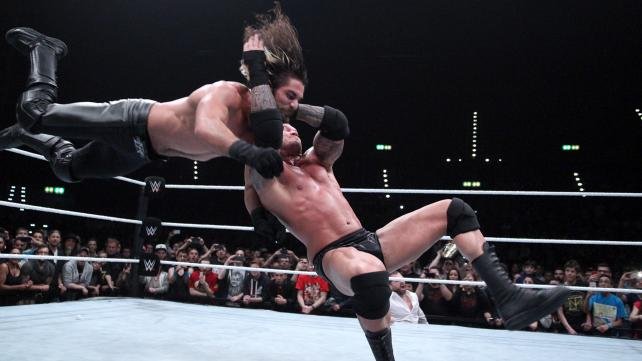 Wwe Fight Outside The Ring Wwe Fight Outside The Ring