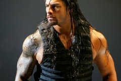 Roman-Reigns9